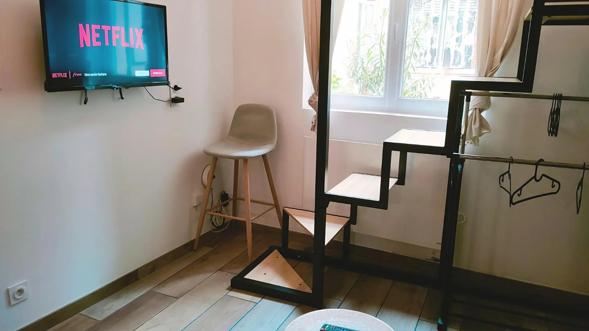 Apartamento Le Petit Palais Au Calme Proche Metro/Tram • Wifi Toulouse Francia